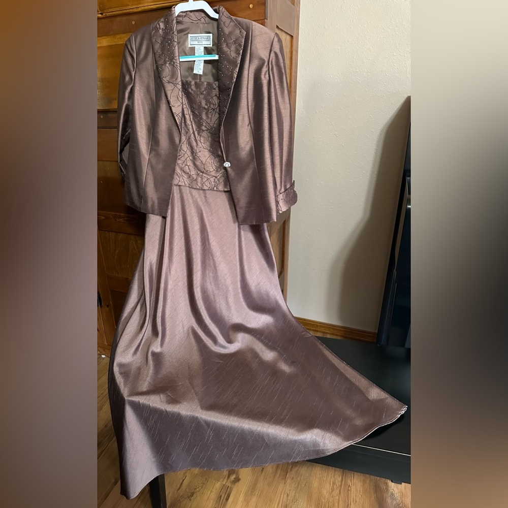 Formal 2 piece Mother of the Bride dress from Dillard’s.  Size 10 petite